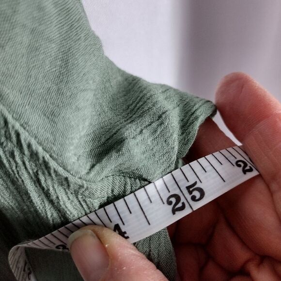 Daisy Fuentes high low top - Picture 5 of 6